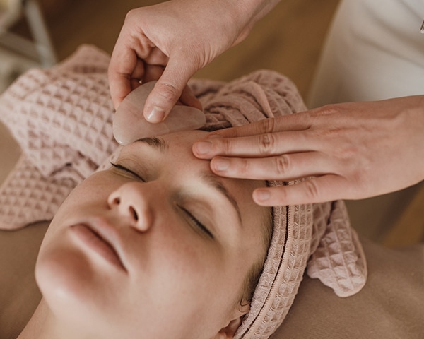 Tratamiento Rostro Gua Sha-opt